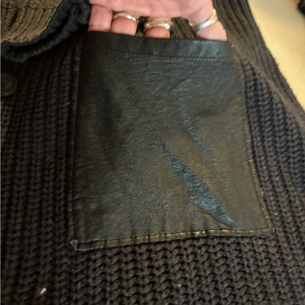 Black Ribbed Cardigan with Pockets - Picture 3 of 6